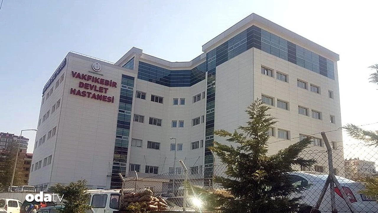 Emekli öğretmen evinde ölü bulundu